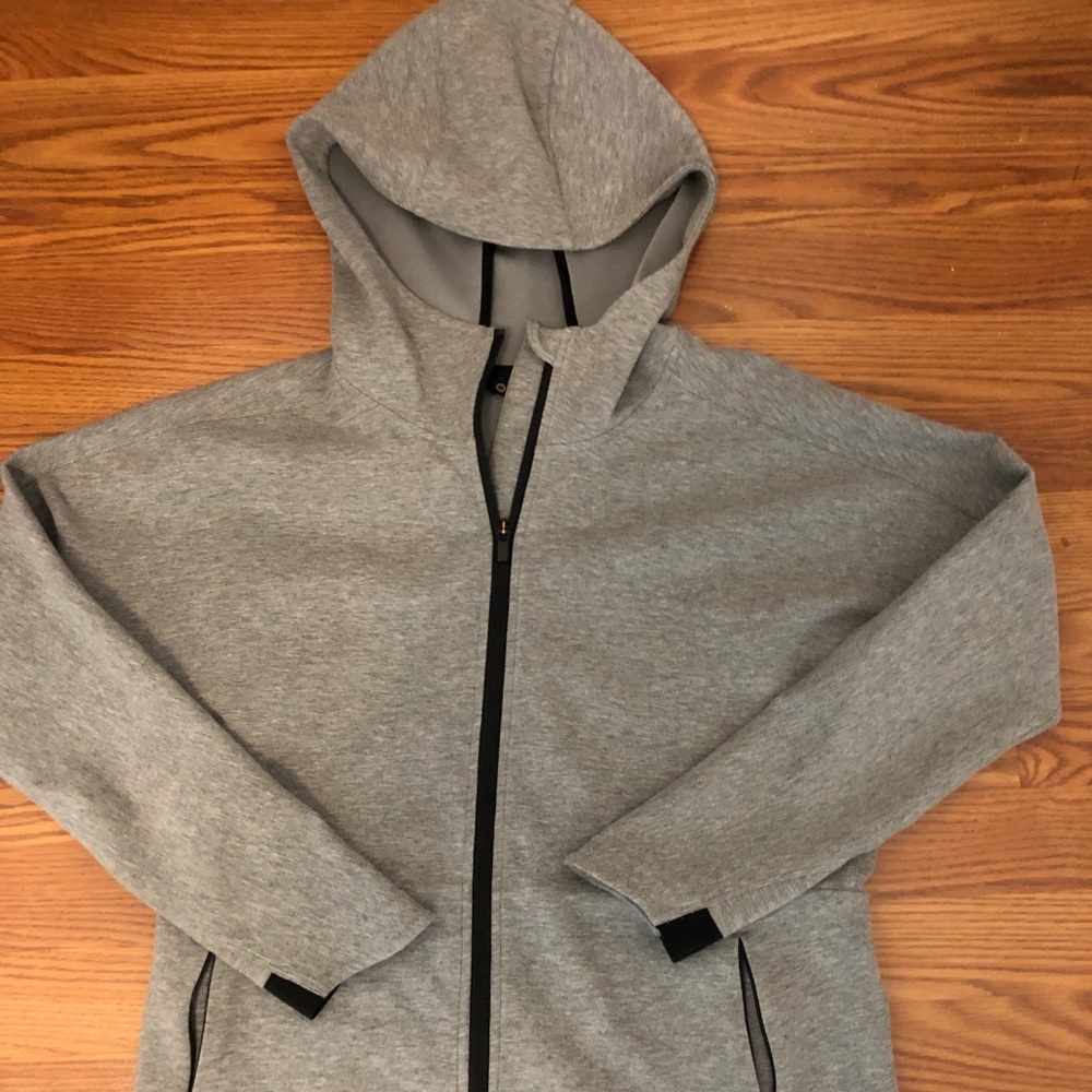 Athleta Modern Hoodie Zip-up in a size small